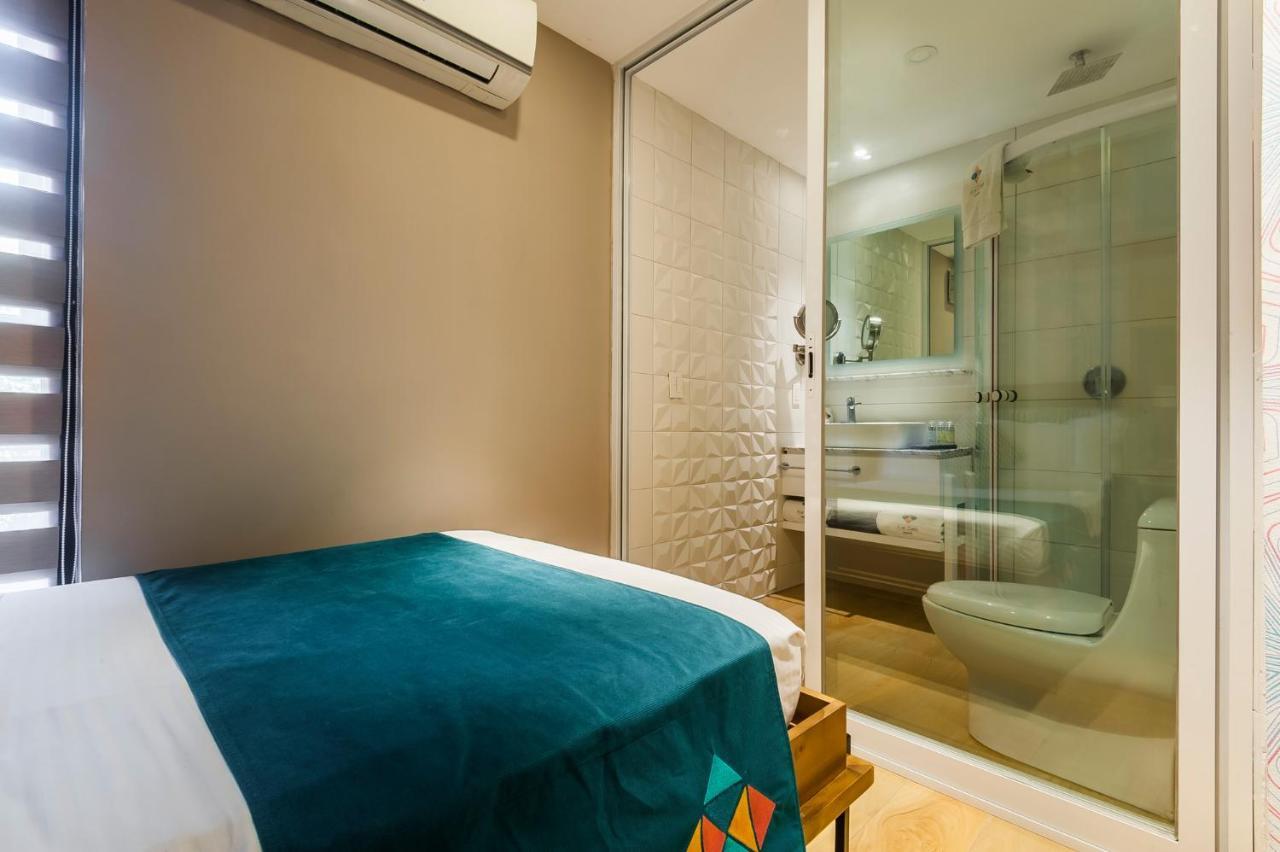 Small Single Room