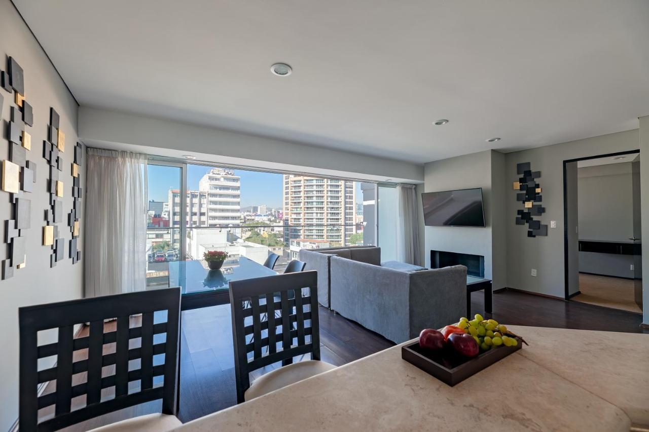 Penthouse Suite
