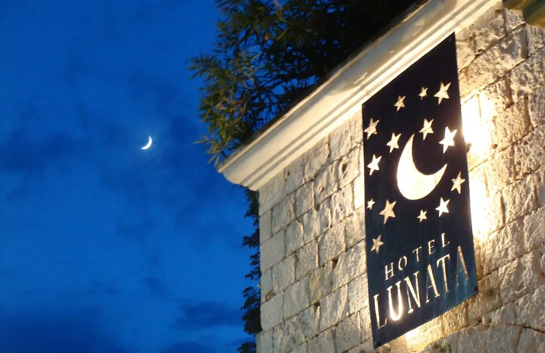Hotel Lunata - 5Th Avenue (Adults Only)-1