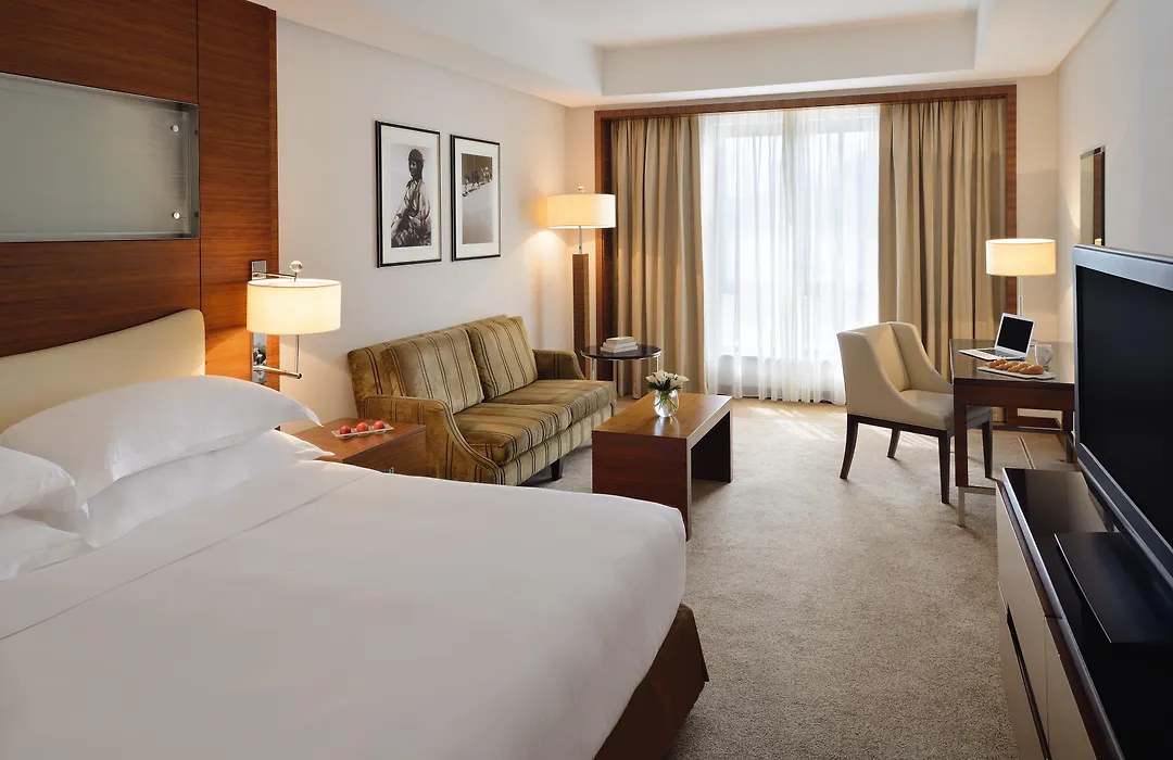 Moevenpick Hotel & Apartments Bur Dubai-1