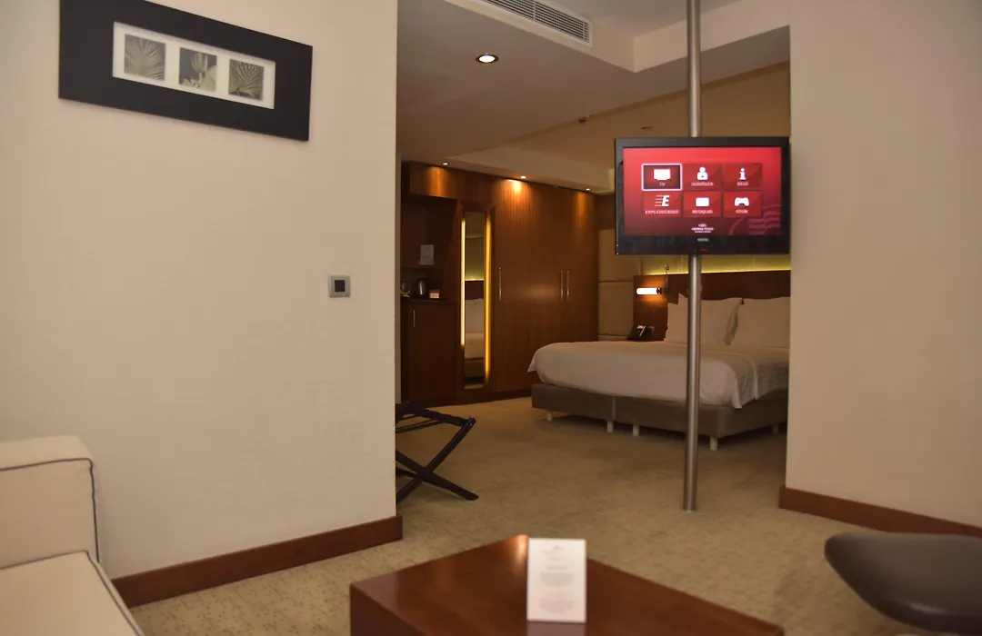 Crowne Plaza Istanbul Harbiye By Ihg-1