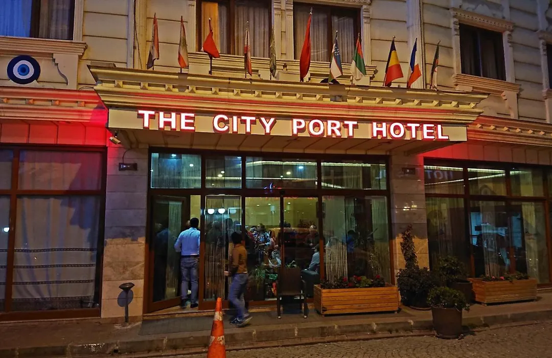 The City Port Hotel-1