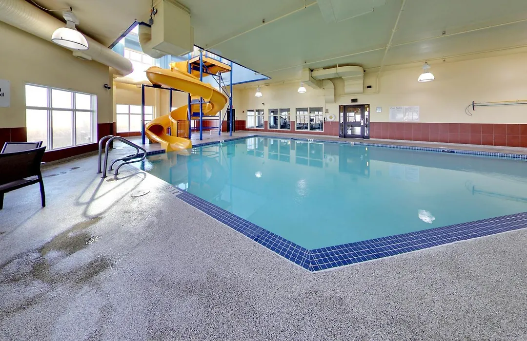 Holiday Inn Express Hotel & Suites - Edmonton International Airport By Ihg-1