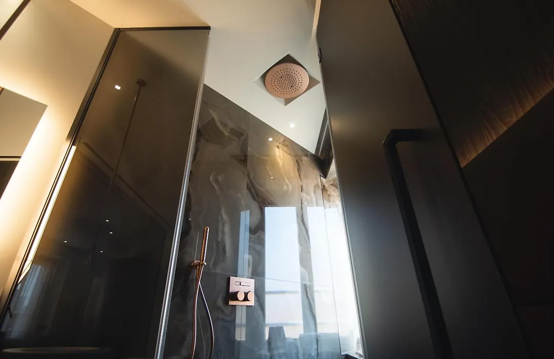 Tritone Luxury Suites Fontana Di Trevi-1