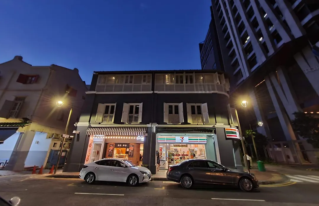 Wink At Mccallum Street-1