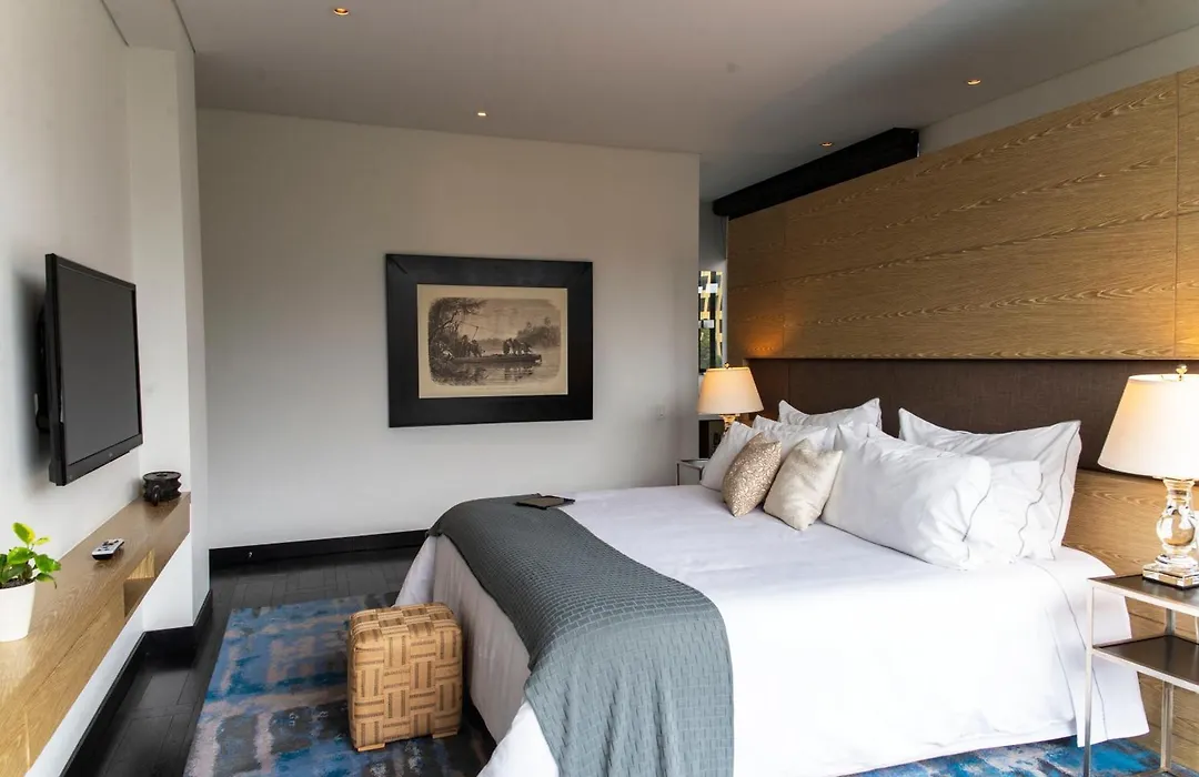 8010 Urban Living- Luxury Home Experience-1