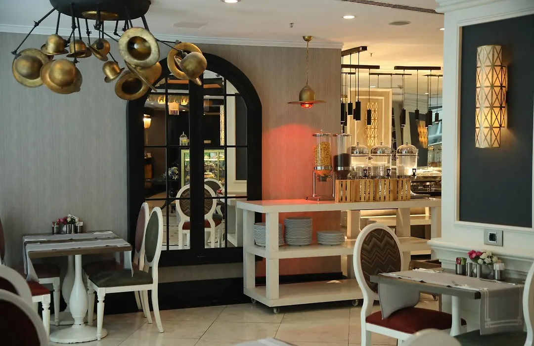Mia Berre Hotels-1