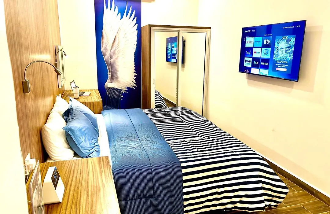 Sky Inn Hotel - Cancun-1