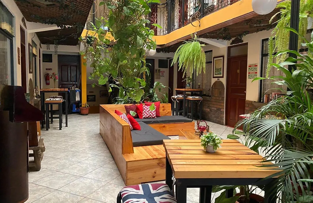 Hotel Amon Real Costa Rica-1