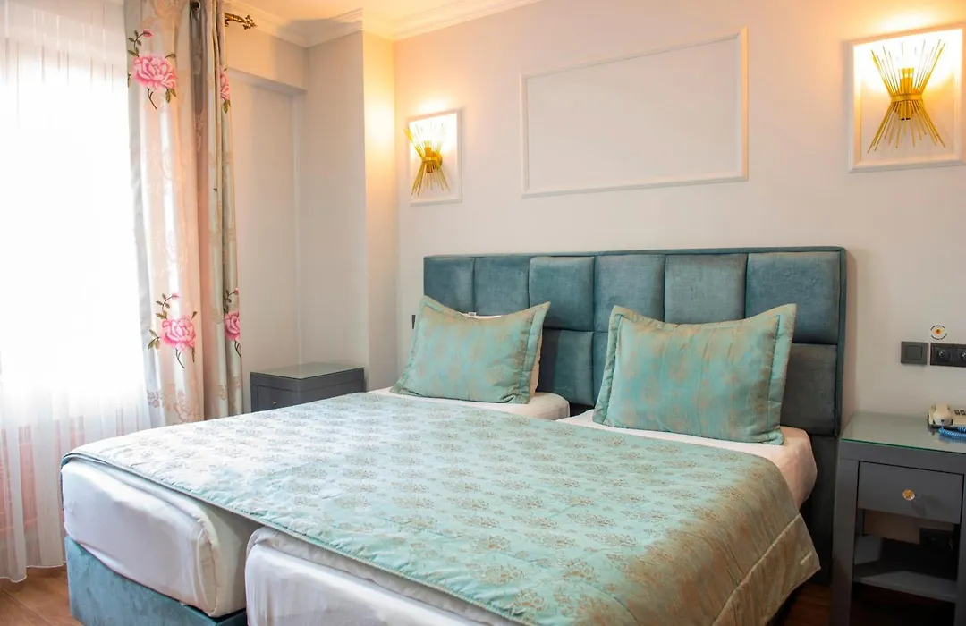 Hotel Daphne-1