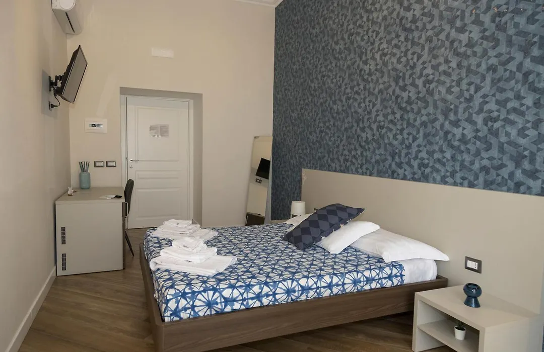 Rooms Garibaldi-1
