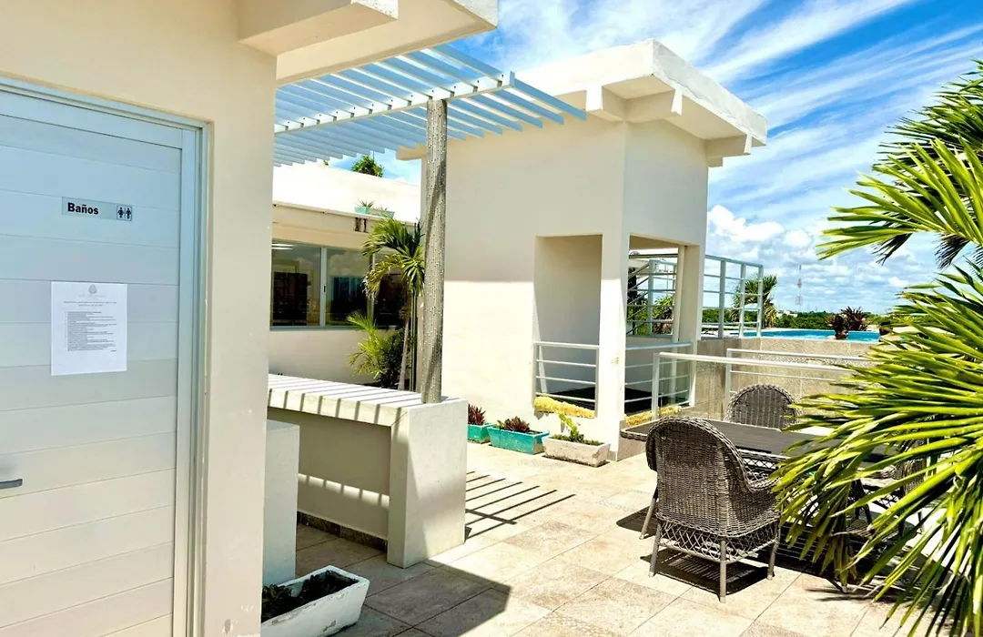 Hotel Punta Esmeralda-1