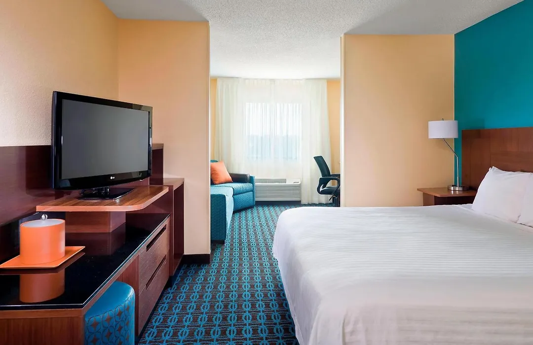 Fairfield Inn & Suites Lexington Keeneland Airport-1