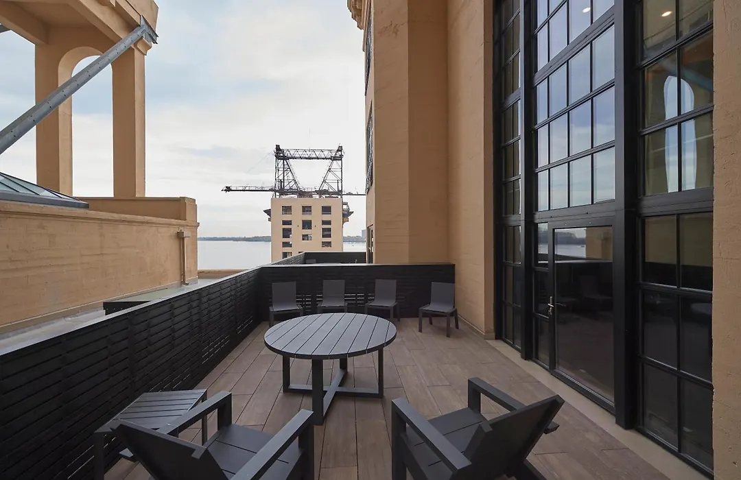 Riversuites At The Battery-1
