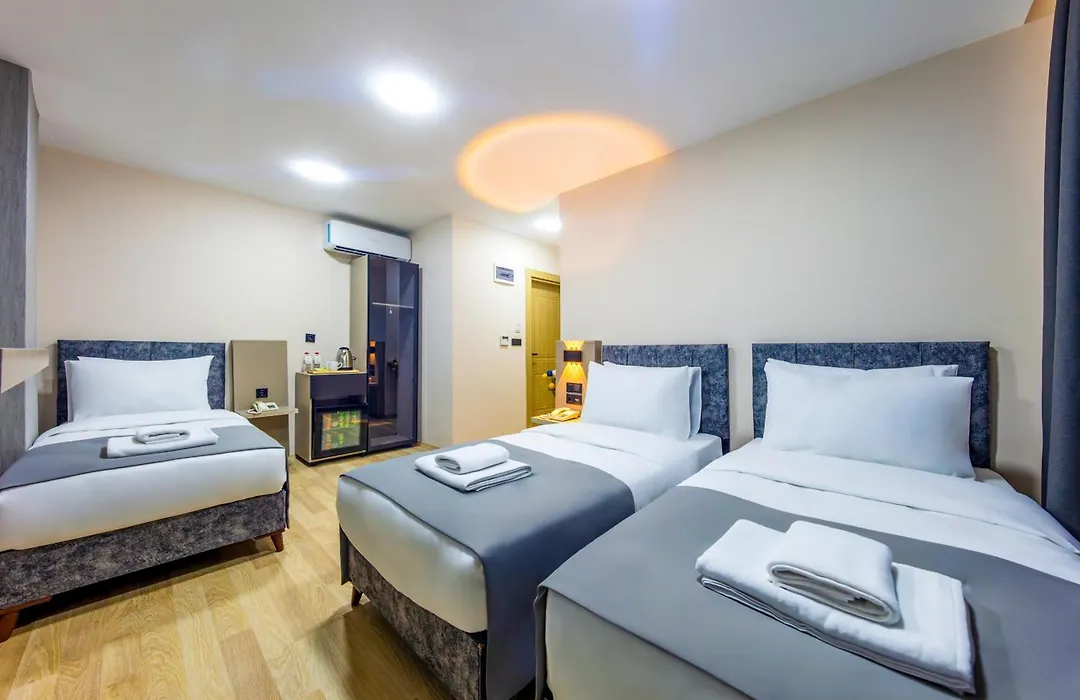 The Business Class Hotel-1
