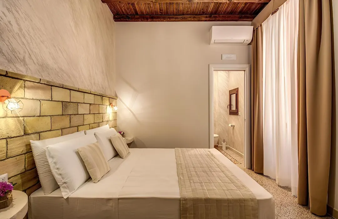 Colosseo Accomodation Room Guest House-1