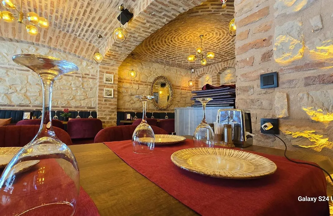 Safir Gold Hotel-1