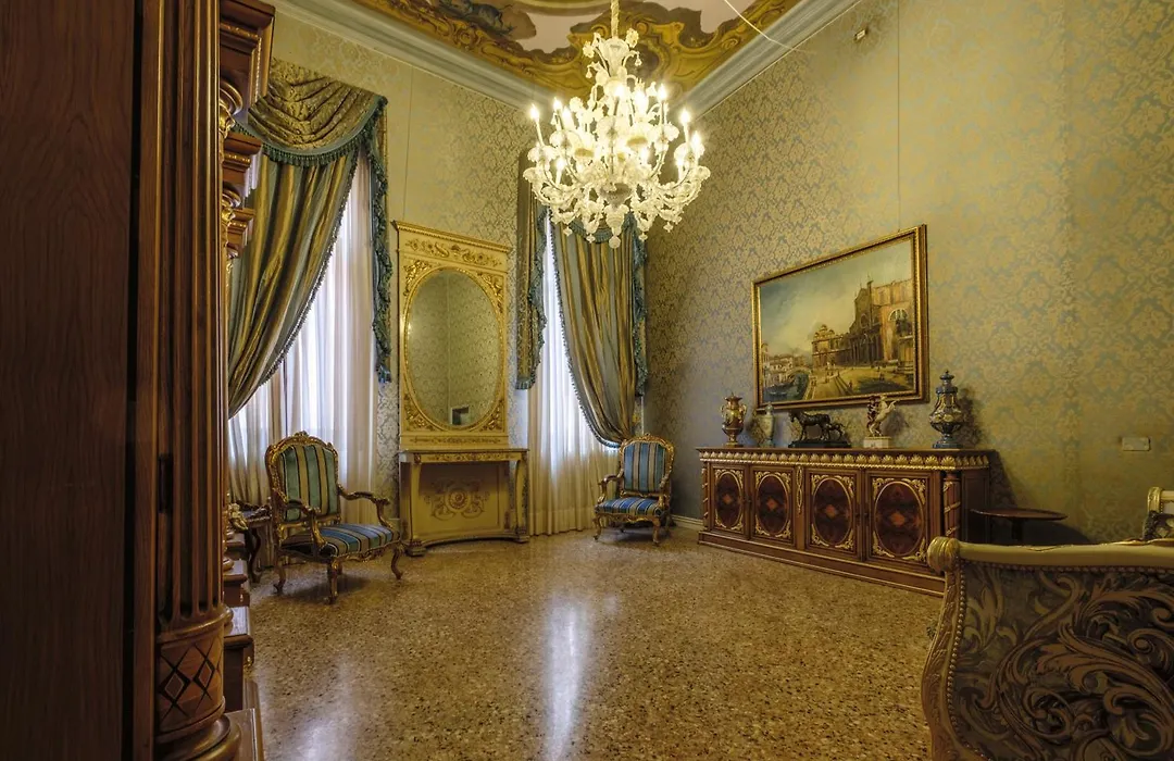 Palazzo Ca' Bernardo By Francesco Molon-1