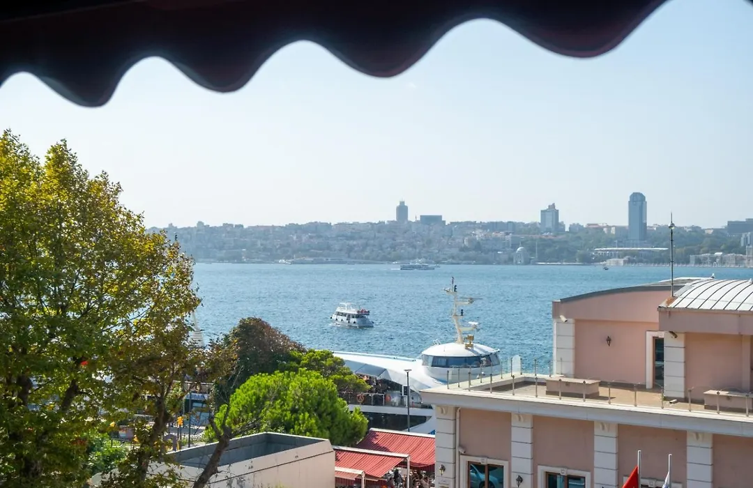 216 Bosphorus-1
