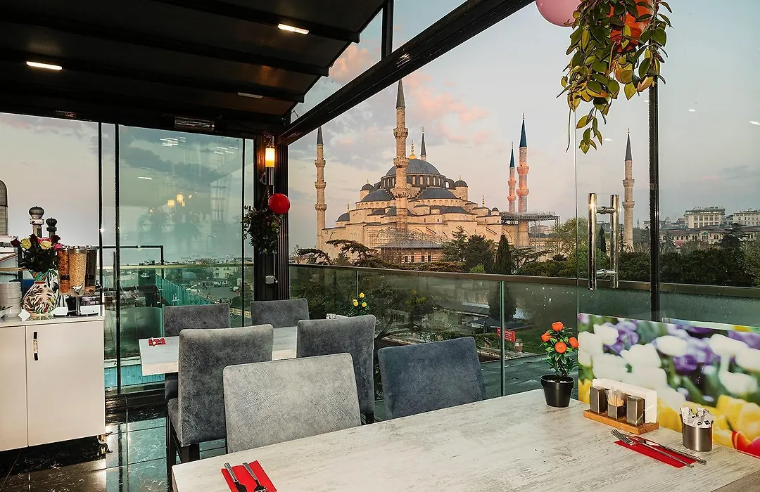 Aristocrat Hotel-1