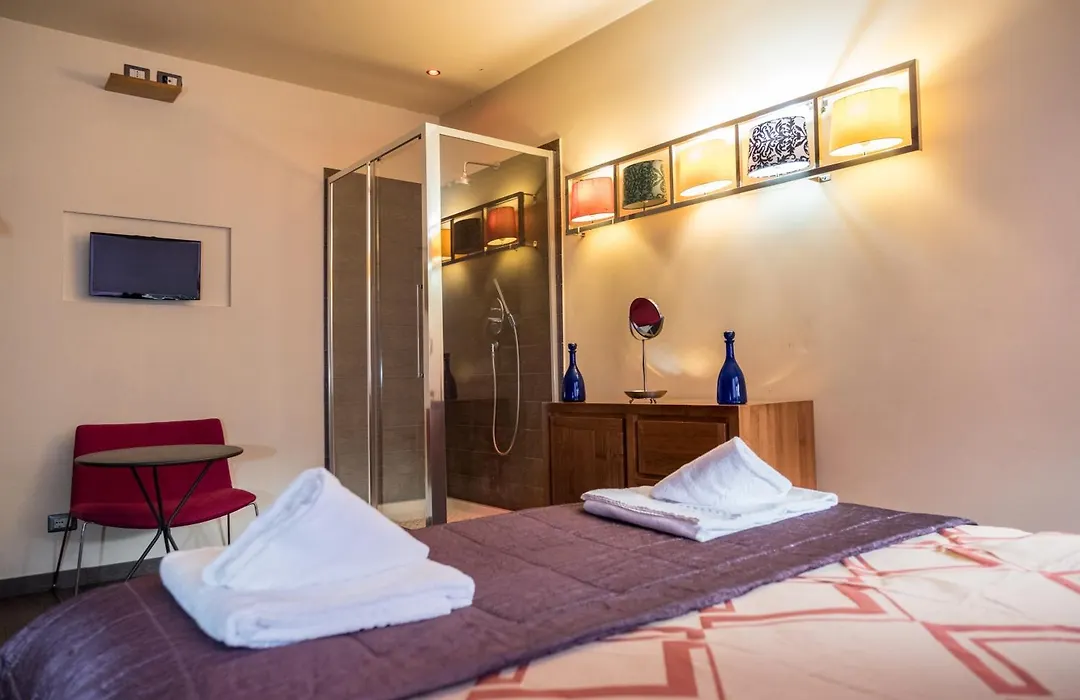 Aida Charming Rooms-1