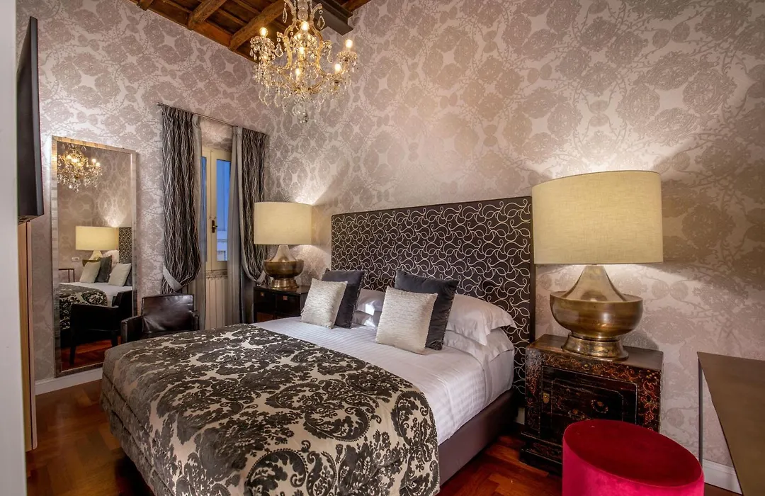The Inn At The Spanish Steps Luxury Collection - Bocca Di Leone 63 Luxury Suites-1