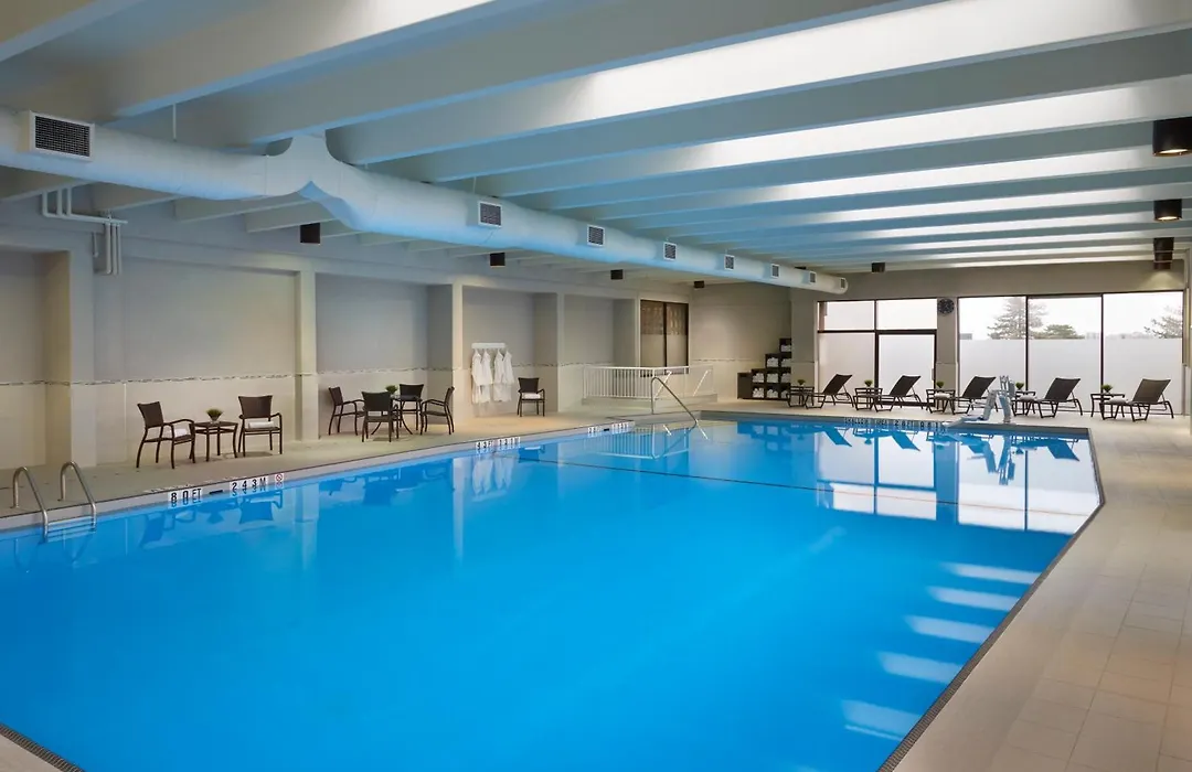 Holiday Inn Toronto International Airport By Ihg-1
