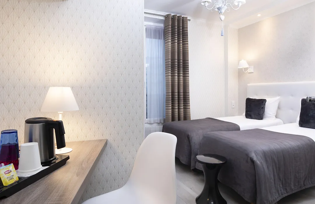 Hotel De Geneve-1