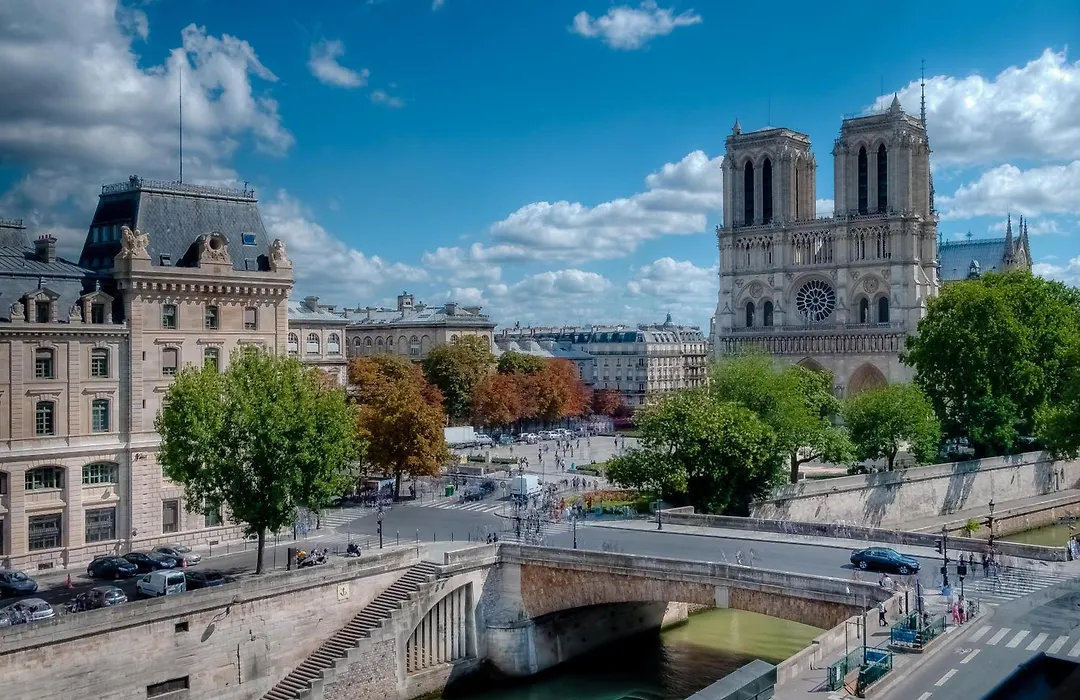 Les Rives De Notre-Dame-1