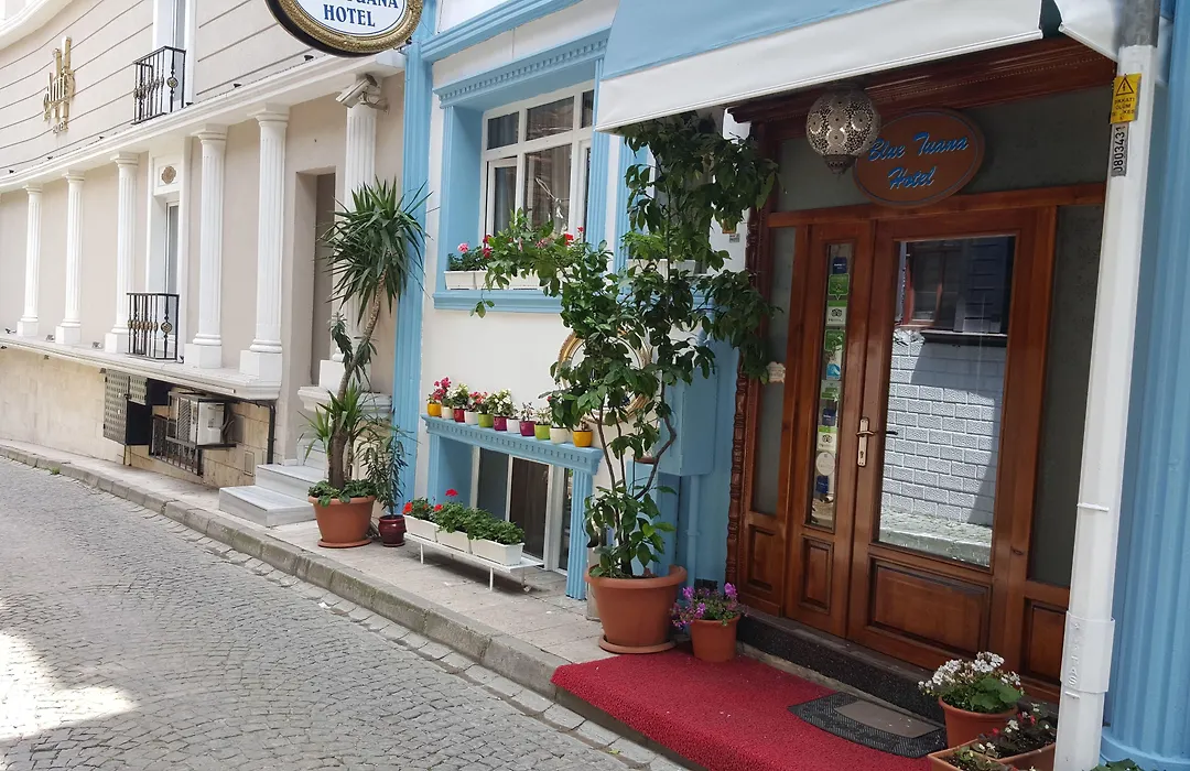 Blue Tuana Hotel Old City-1