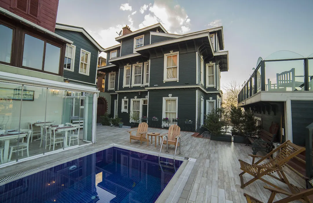 Hhk Hotel-1