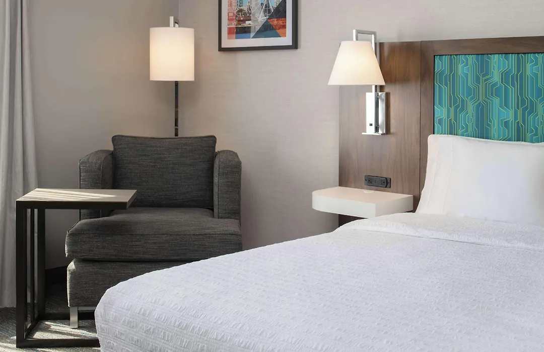 Hampton Inn And Suites Seattle - Airport / 28Th Avenue-1