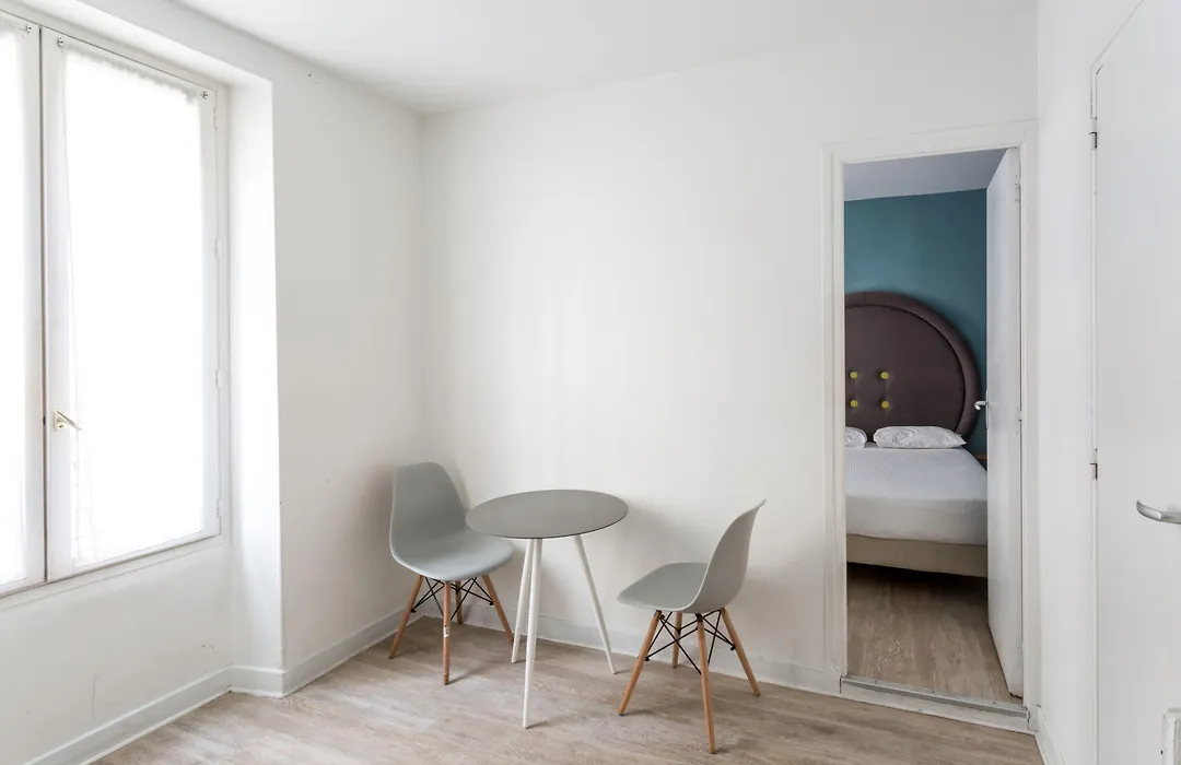 Hotel Eiffel XV-1