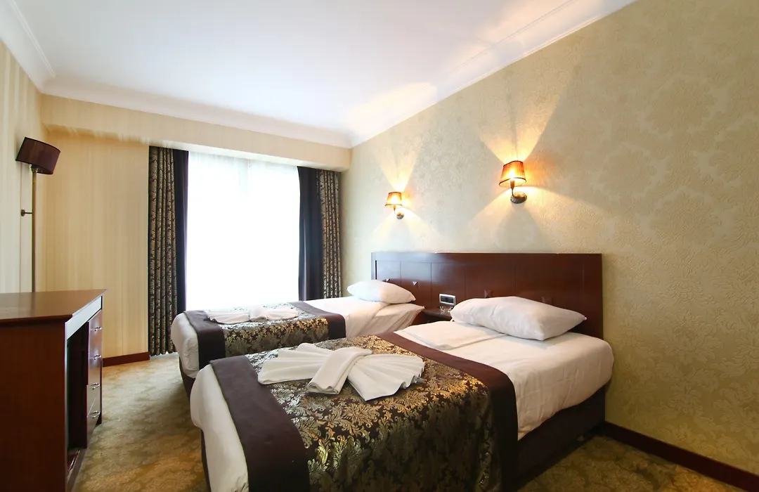 Monaco Hotel-1