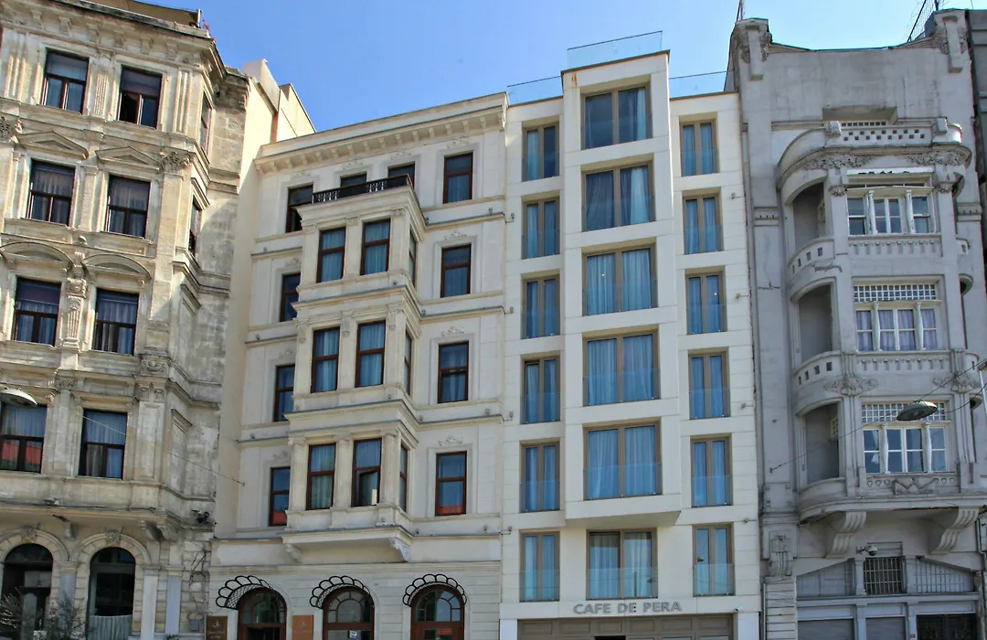Grand Hotel De Pera-1