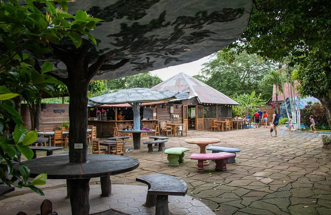 Hotel Cabanas La Teca-1