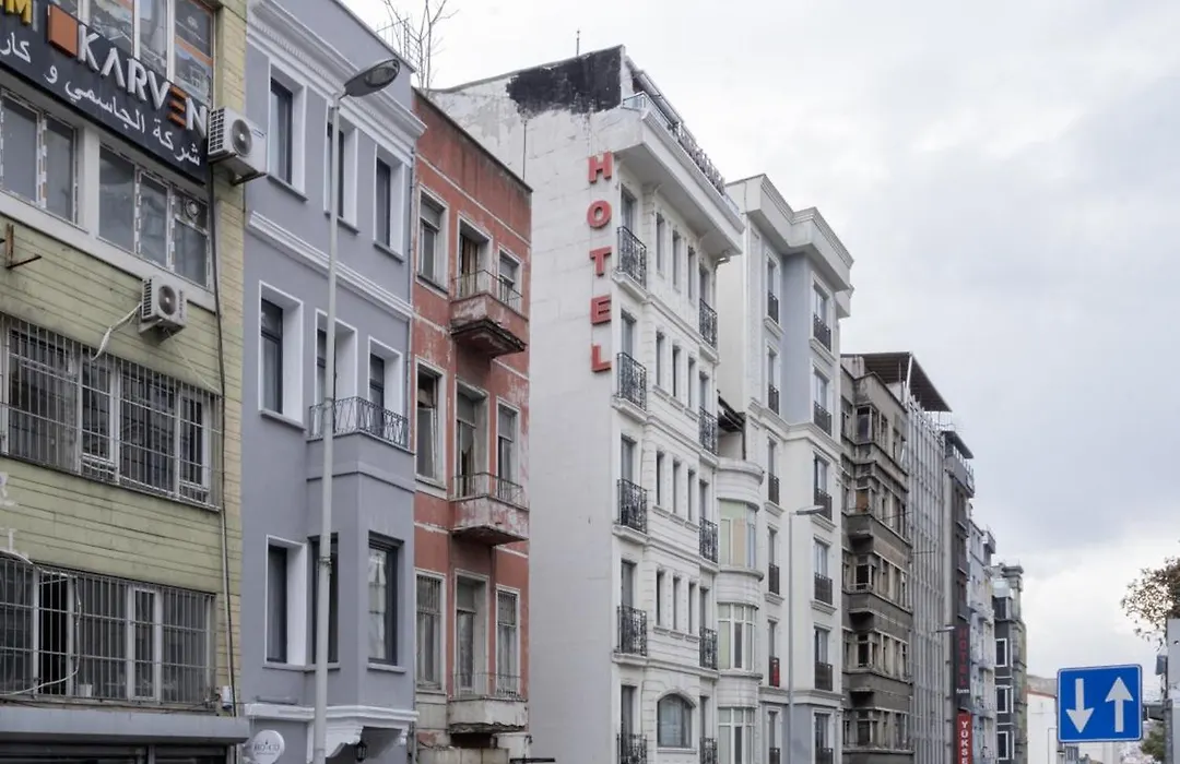 Roco Beyoglu-1