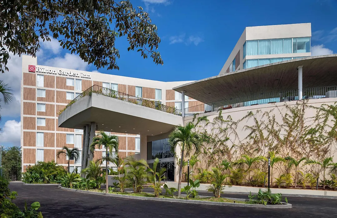 Hilton Garden Inn Cancun Airport-1