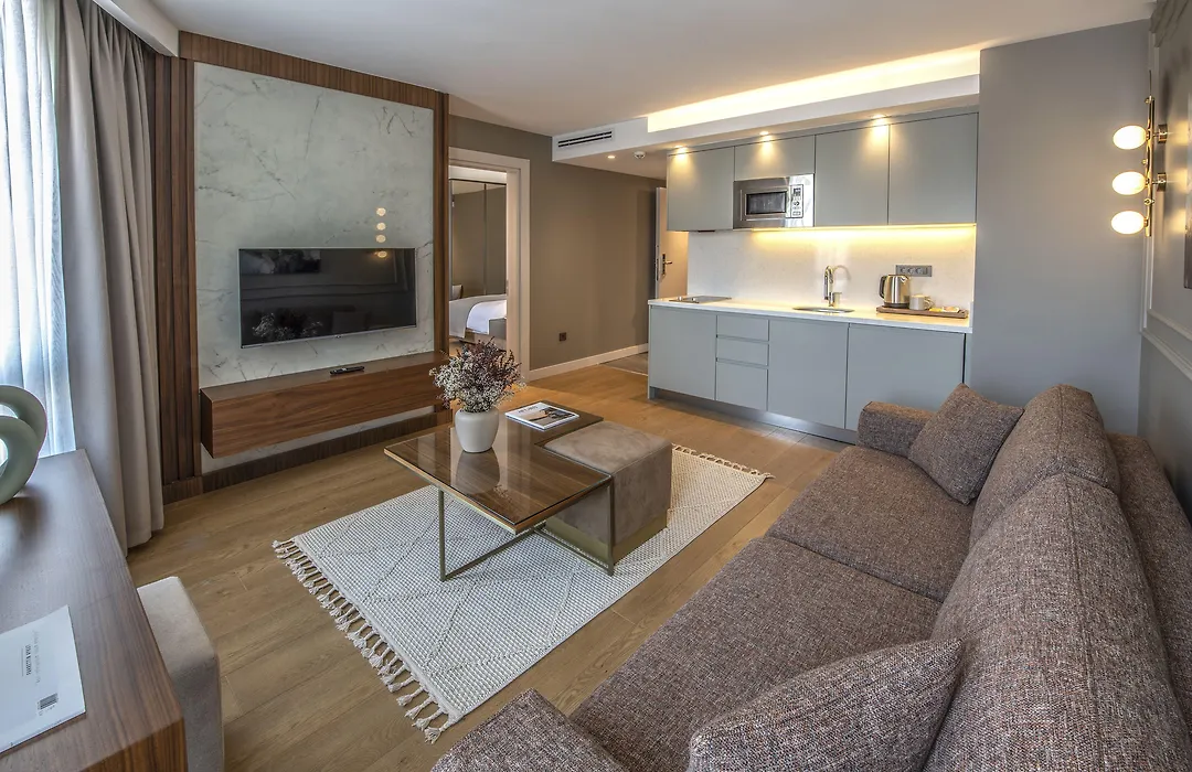 Valente Suites&Hotel-1