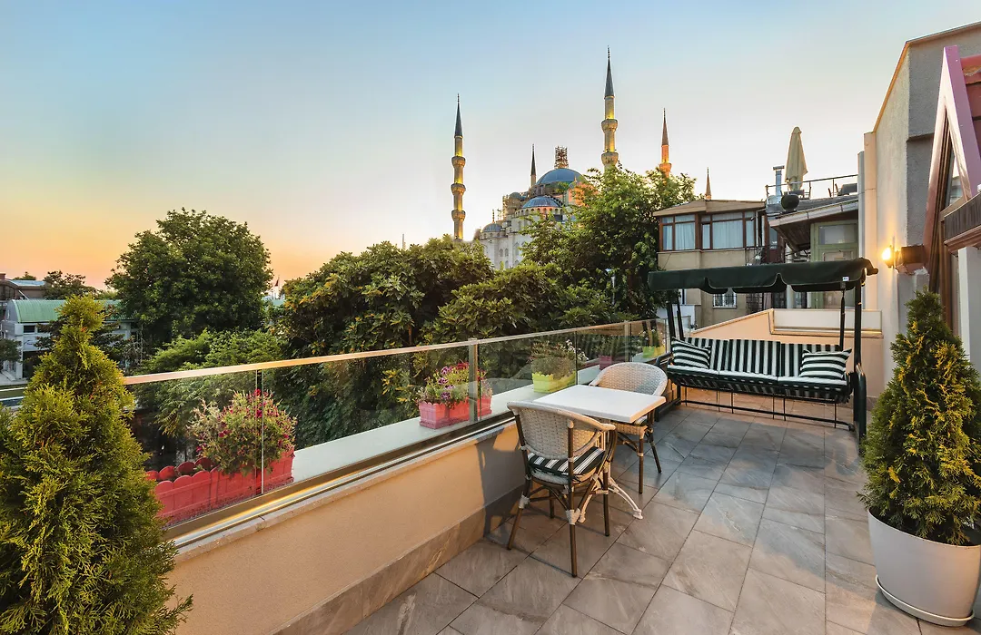 Obelisk Hotel & Suites-1