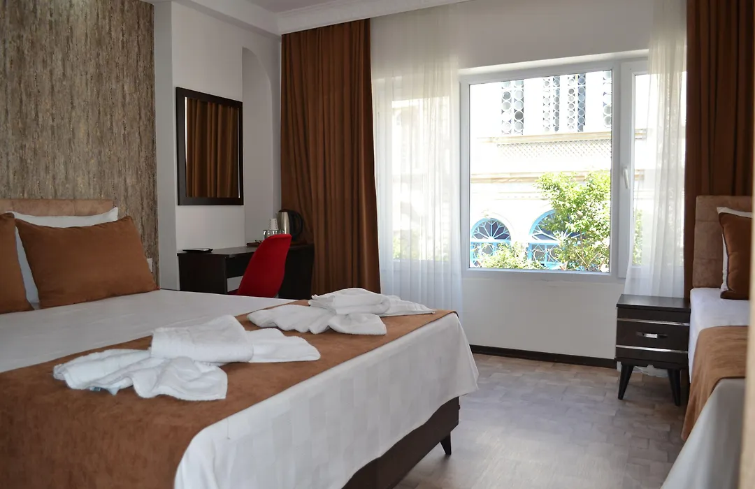 Hotel Global 2022-1