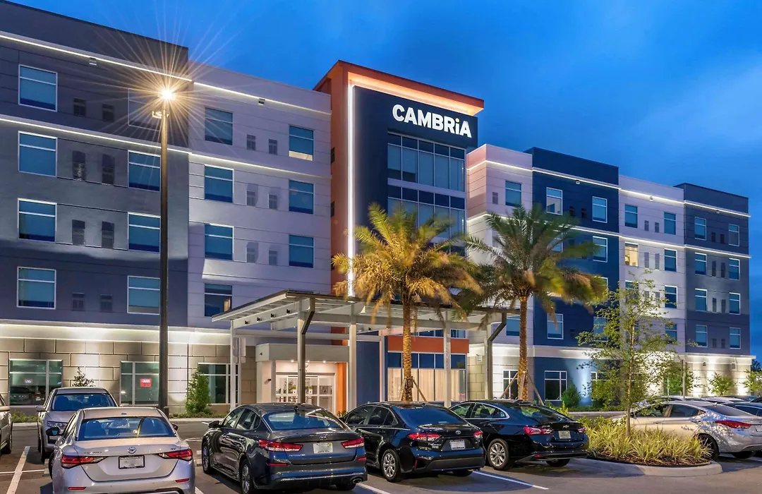 Cambria Hotel Orlando Airport-1