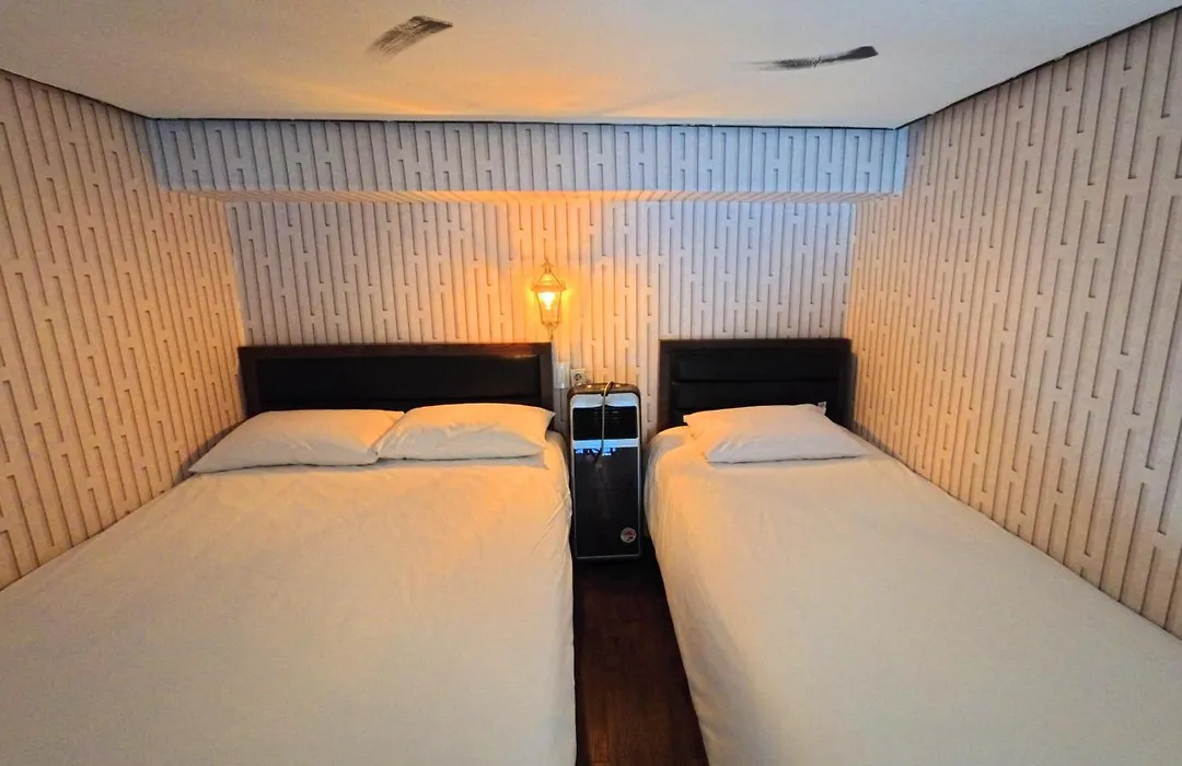Friendly Dh Naissance Hotel By Mindrum Group-1