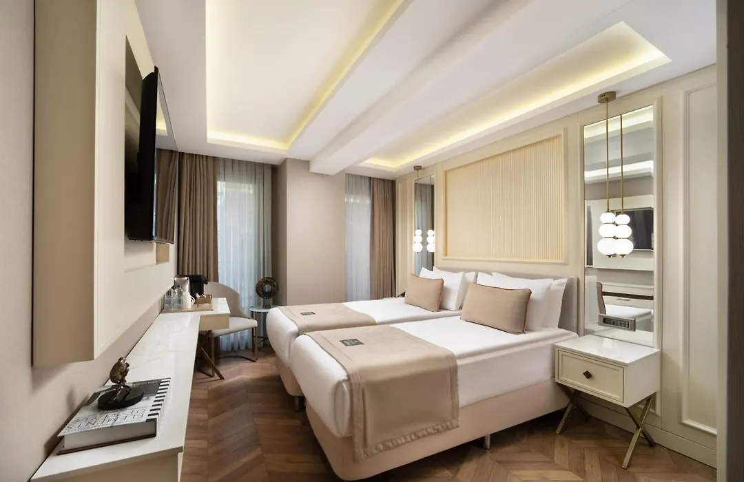 Great Fortune Concept Hotel-1