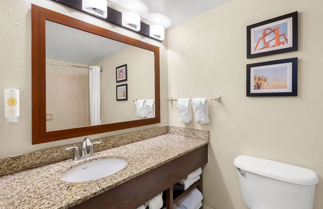 Comfort Suites Near Universal Orlando Resort-1