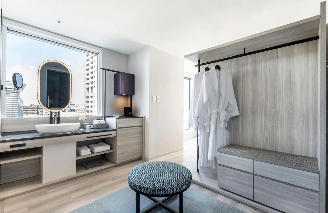 Centara Grand Hotel Osaka-1