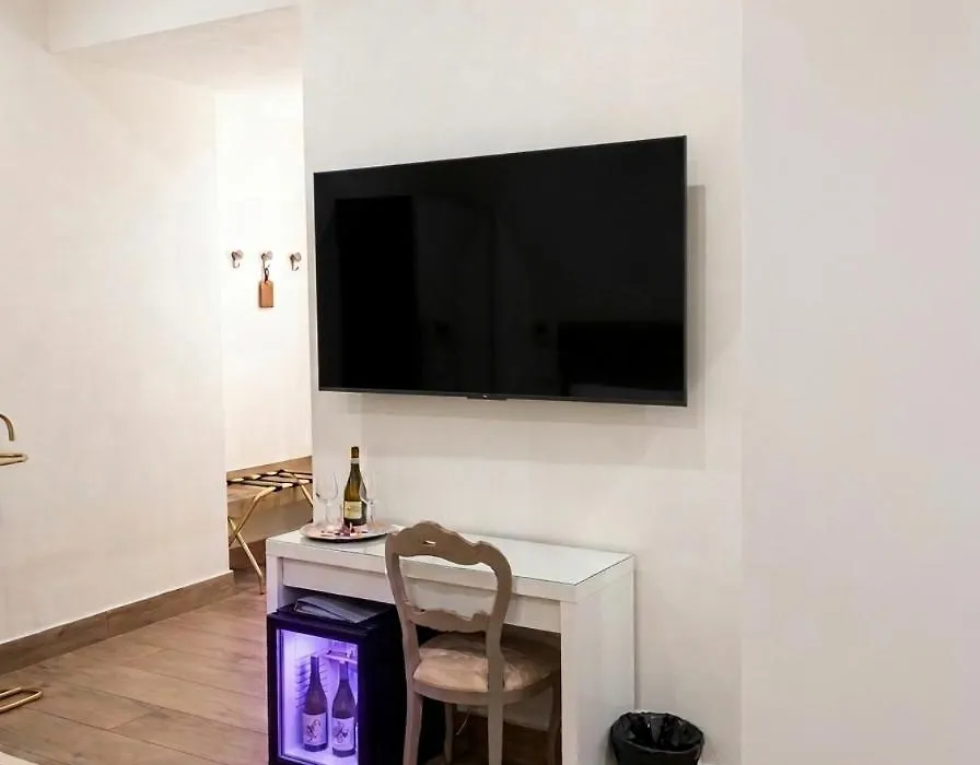 Art Atelier Accomodation Guest House-1