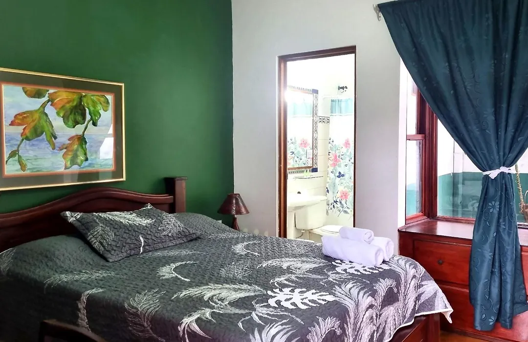 Hotel 1492-1