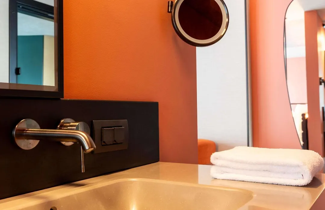 Novotel Istanbul Bomonti-1
