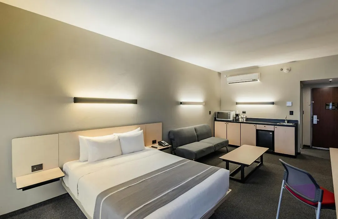 City Express Plus By Marriott Ciudad De Mexico Patio Universidad-1